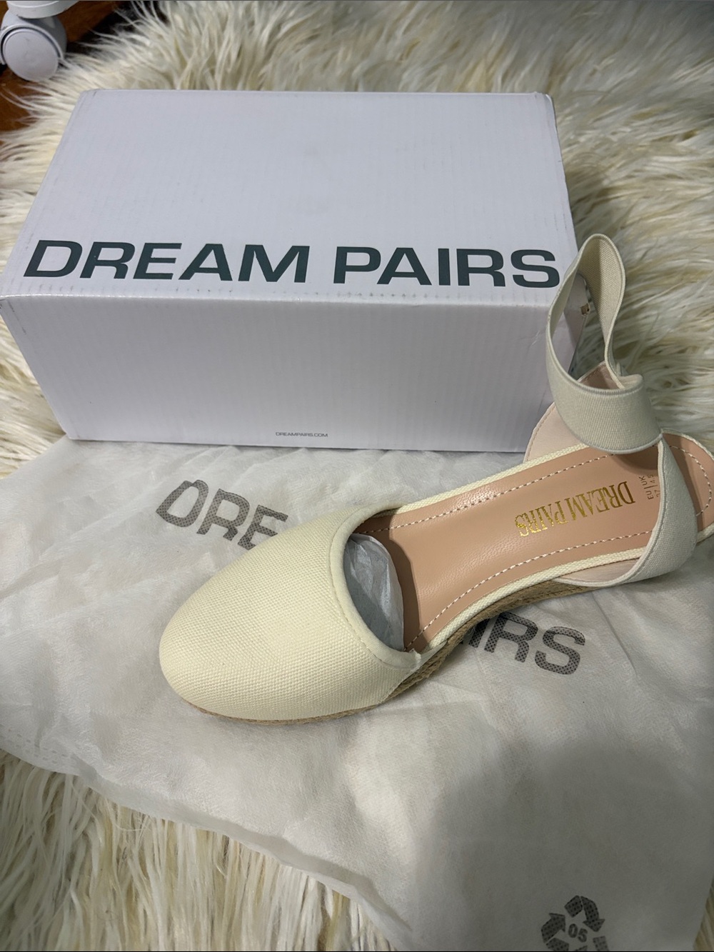 Dream Pairs Cream Canvas Ankle-Strap Espadrille